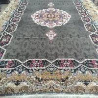 فرش سه و چهار اقتصادی طرح مدرن زمینه طوسی درحد نو