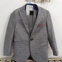 کت و شلوار به همراه پیراهن و کراوات