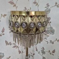 کنار سالنی طلایی رنگ ثابت|چراغ خواب و آباژور|قرچک, زیبا شهر|دیوار