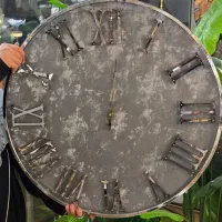 ساعت دیواری چرمی اعداد دوبل استیل