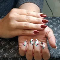 آموزش فنی حرفه ای ناخن حتی برای اتباع