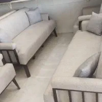 مبل پفکی و پنجره ای رنگ  سفید|مبلمان خانگی و میز عسلی|شیروان (خراسان), |دیوار