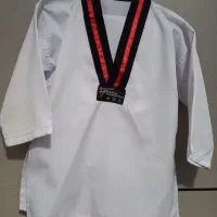یک دست بلوز وشلوار تکواندو