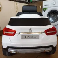 ماشین شارژی BENZ کولردار فول آپشن شاستی بلند|اسباب‌بازی بچه|تهران, بهداشت|دیوار