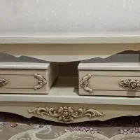 میز تلویزیون کاملا سالم