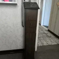 تلفن چوبی ایستاده