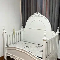 تخت خواب و کمد کودک