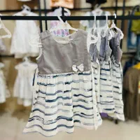 فروش عمده لباس دخترانه ۱ تا ۴ سال با کیفیت|کفش و لباس بچه|بمانی, |دیوار