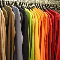 فروشنده دور حرم