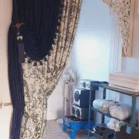 پرده  شیک  با  کتیبه