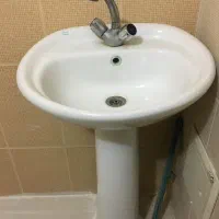 روشویی به همراه آینه