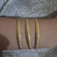 طلا فروشی(النگو و زنجیر)