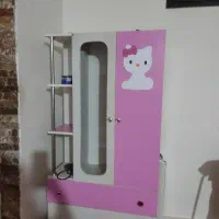 کمد بچه سالم بدون شکستگی