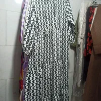 حراج یا واگذاری کل لباسهای زنانه