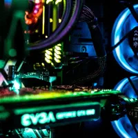 خدمات کامپیوتر (سخت افزار و نرم افزار)