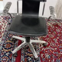 صندلی چرخدار