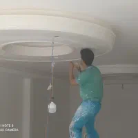 نیازمند استاد گچکار