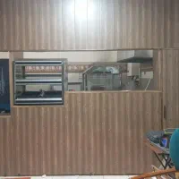 نصب آذران و ویترین دکوراسیون مغازه
