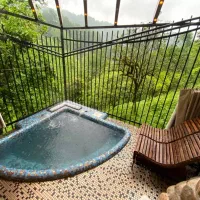 ویلا دوخواب رویایی با جکوزی و سونا اعماق جنگل