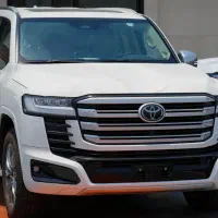 Land Cruiser 300 VXR 2025