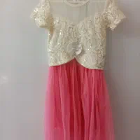 لباس بچگانه درحد نو|کفش و لباس بچه|تربتحیدریه, منظر|دیوار