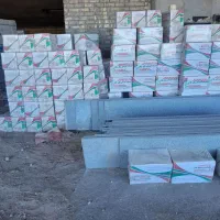 کارگر ساده سرامیک کاری