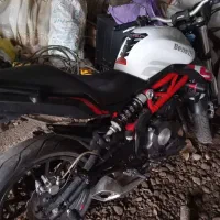 موتور بنلی ۳۰۰ مدل۹۹