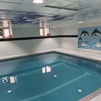 باغ و استخر و سوییت|اجارهٔ کوتاه‌مدت ویلا و باغ|خمین, |دیوار