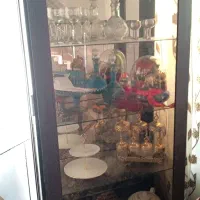 بوفه میز ناهار خوری و مبل و گلمیز