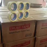 چسب شیشه‌ایی تراست (چینی)