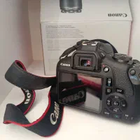 دوربین عکاسی ۲۰۰۰dکنون در حد نو