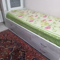 تخت یک نفره|تخت و سرویس خواب|کرج, عظیمیه|دیوار