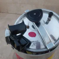 زودپز ۱۰ لیتری نو