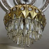 لوستر و کنار سالنی