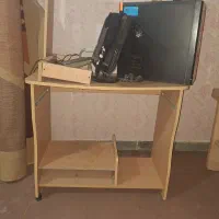 میز کامپیوتر