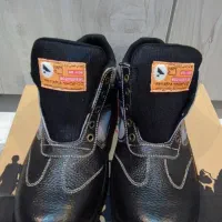 کفش کار ایمنی