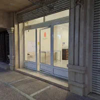 مغازه-تجاری-واقع-در-خیابان-24-متری