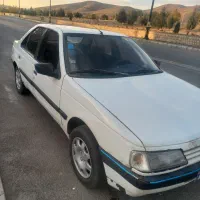 پژو آردی سفید کاربراتور.سالم.شاسی سالم