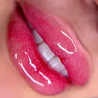 تخفیف ویژه، شید لب، تنت لب، رژلب،خط چشم 500