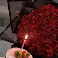 سفارش گل شاینی ولنتاین