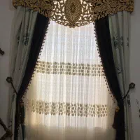 پرده وپشت دری