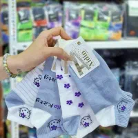 انواع  جوراب فقط ۲۰ تومن