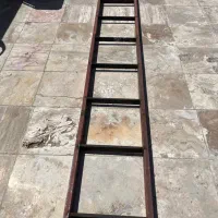 نردبان فلزی پله