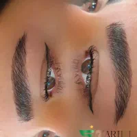 مدل برای میکروابرو
