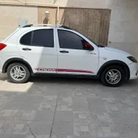 کوییک دنده‌ای R، مدل ۱۴۰۰