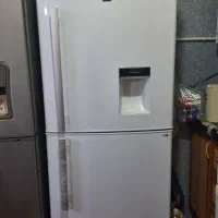 یخچال  در حد نو