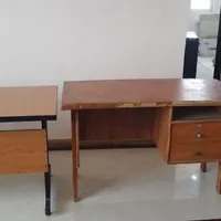 میز و صندلی