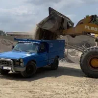 نیسان کمپرسی