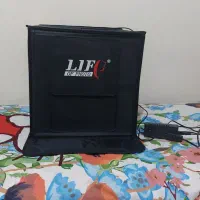 لایت باکس عکاسی برند لایف با 4رنگ مختلف در بکگراند