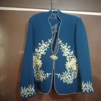 لباس مجلسی|لباس|مهاجران, |دیوار